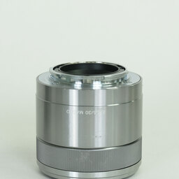 SONY E 30mm F3.5 Macro SEL30M35
