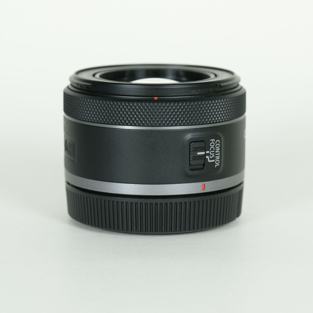 Canon RF50mm F1.8 STM Canon RF50mm F1.8 STM
