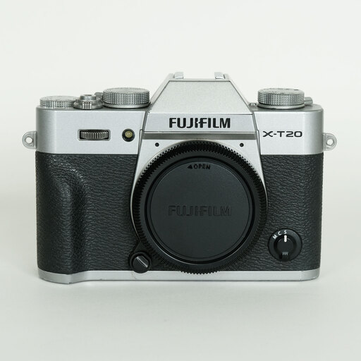 FUJIFILM X-T20