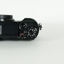 Panasonic LUMIX DC-GX7MK3 ブラック