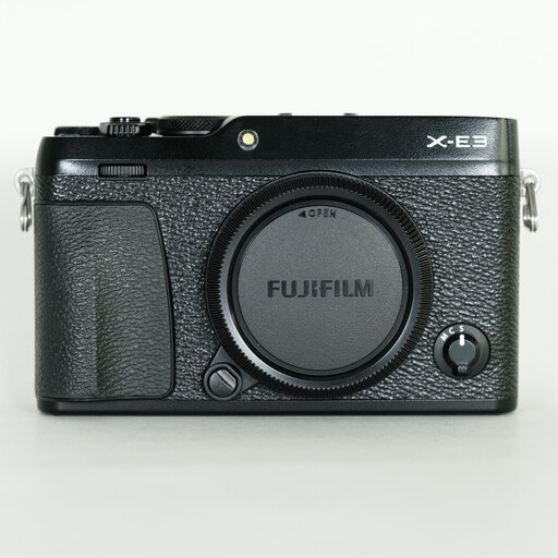 FUJIFILM X-E3