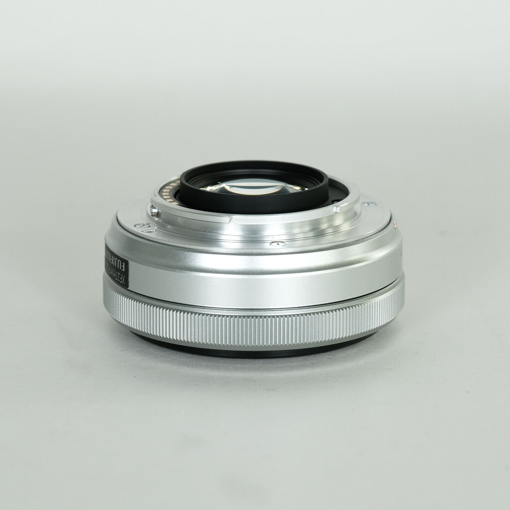 FUJIFILM XF27mm F2.8 シルバー