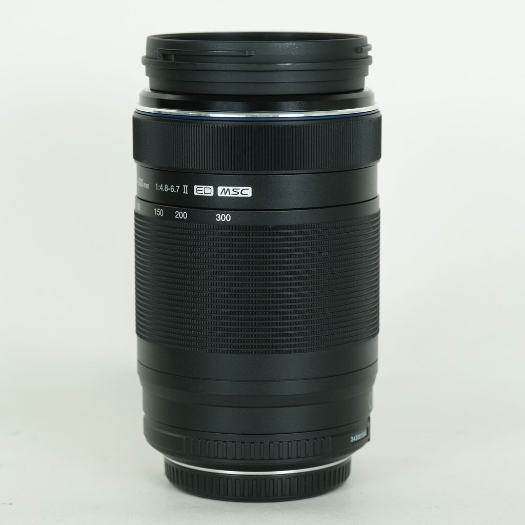 OLYMPUS M.ZUIKO DIGITAL ED 75-300mm F4.8-6.7 II