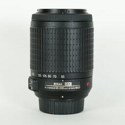 Nikon AF-S DX VR Zoom-Nikkor 55-200mm F4-5.6G IF-ED