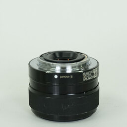 SONY E 35mm F1.8 OSS SEL35F18