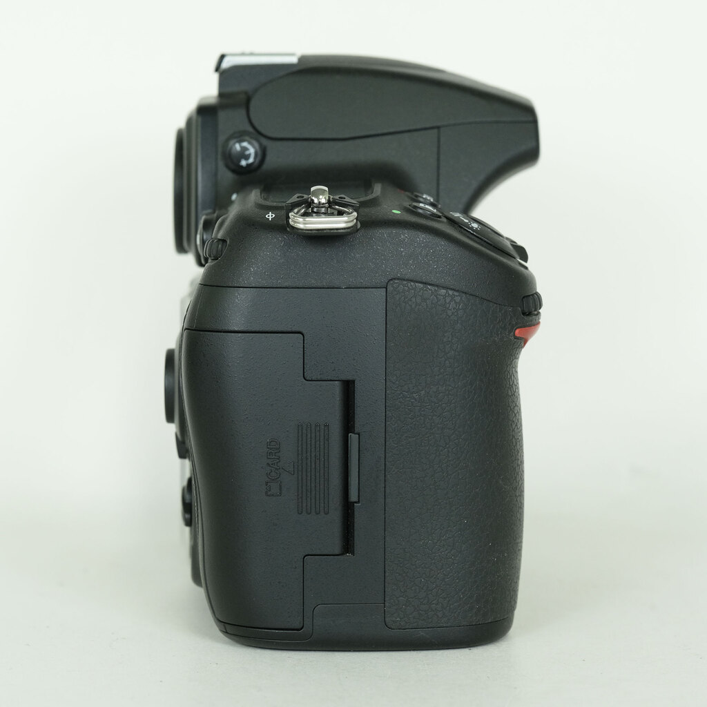 Nikon D700 ボディ