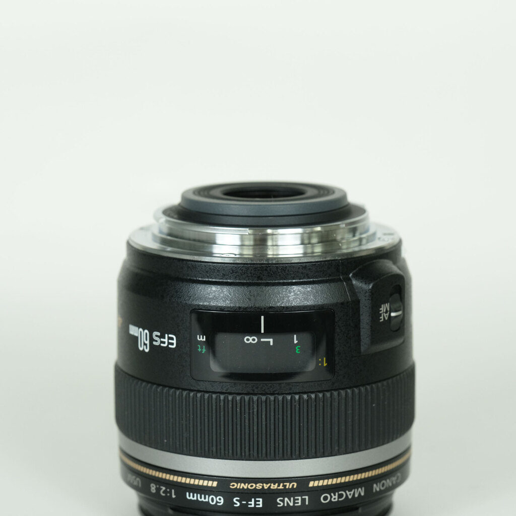 Canon EF-S60mm F2.8 マクロ USMの出品 | ONE SCENE（ワンシーン）