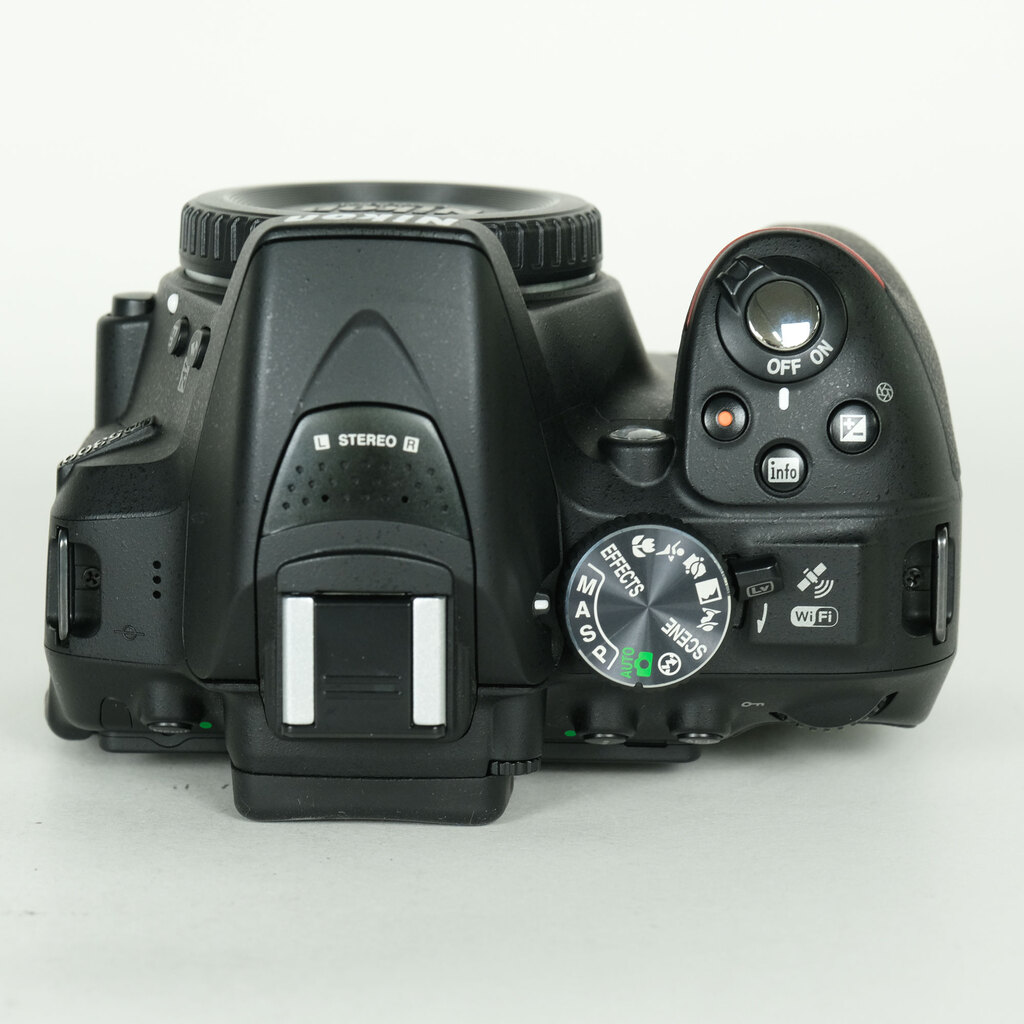 Nikon D5300