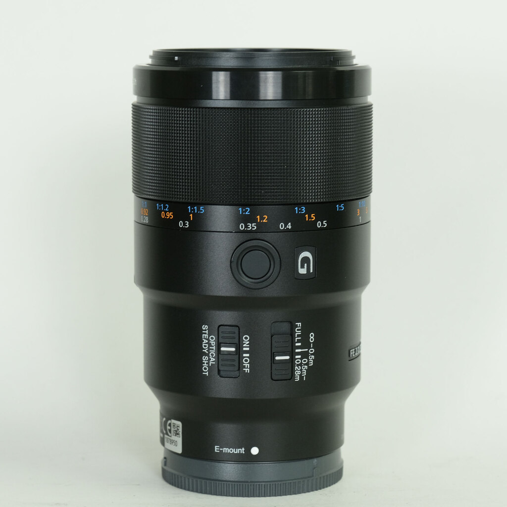 SONY FE 90mm F2.8 Macro G OSS SEL90M28G