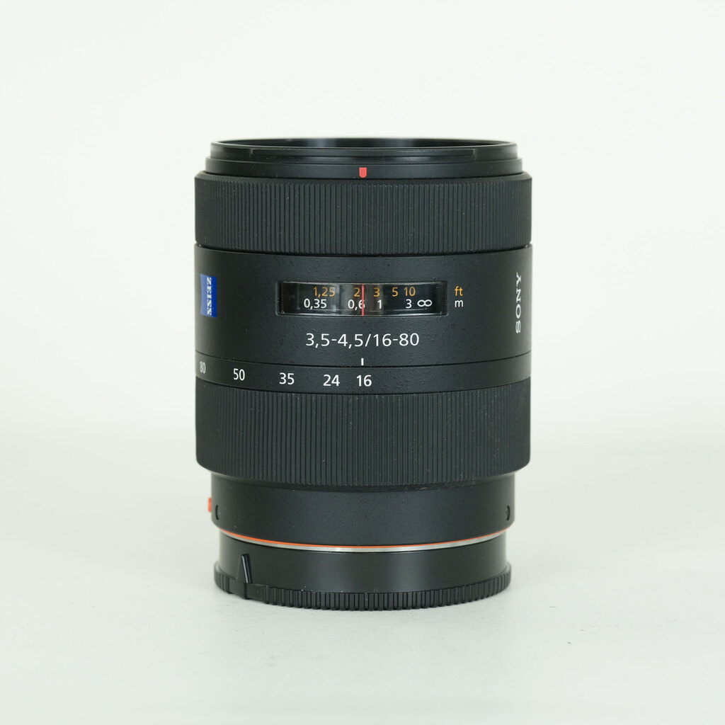 SONY Vario-Sonnar T＊ DT 16-80mm F3.5-4.5 ZA SAL1680Z
