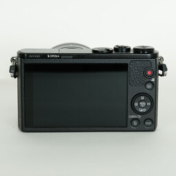 Panasonic LUMIX DMC-GM1Kレンズキット ブラック