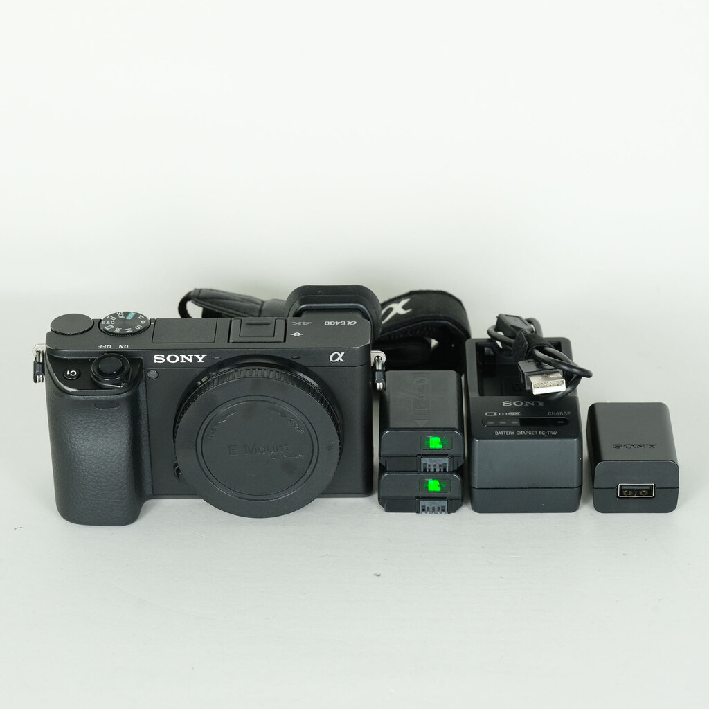 SONY ��6400�iILCE-6400�j [�{�f�B �u���b�N]