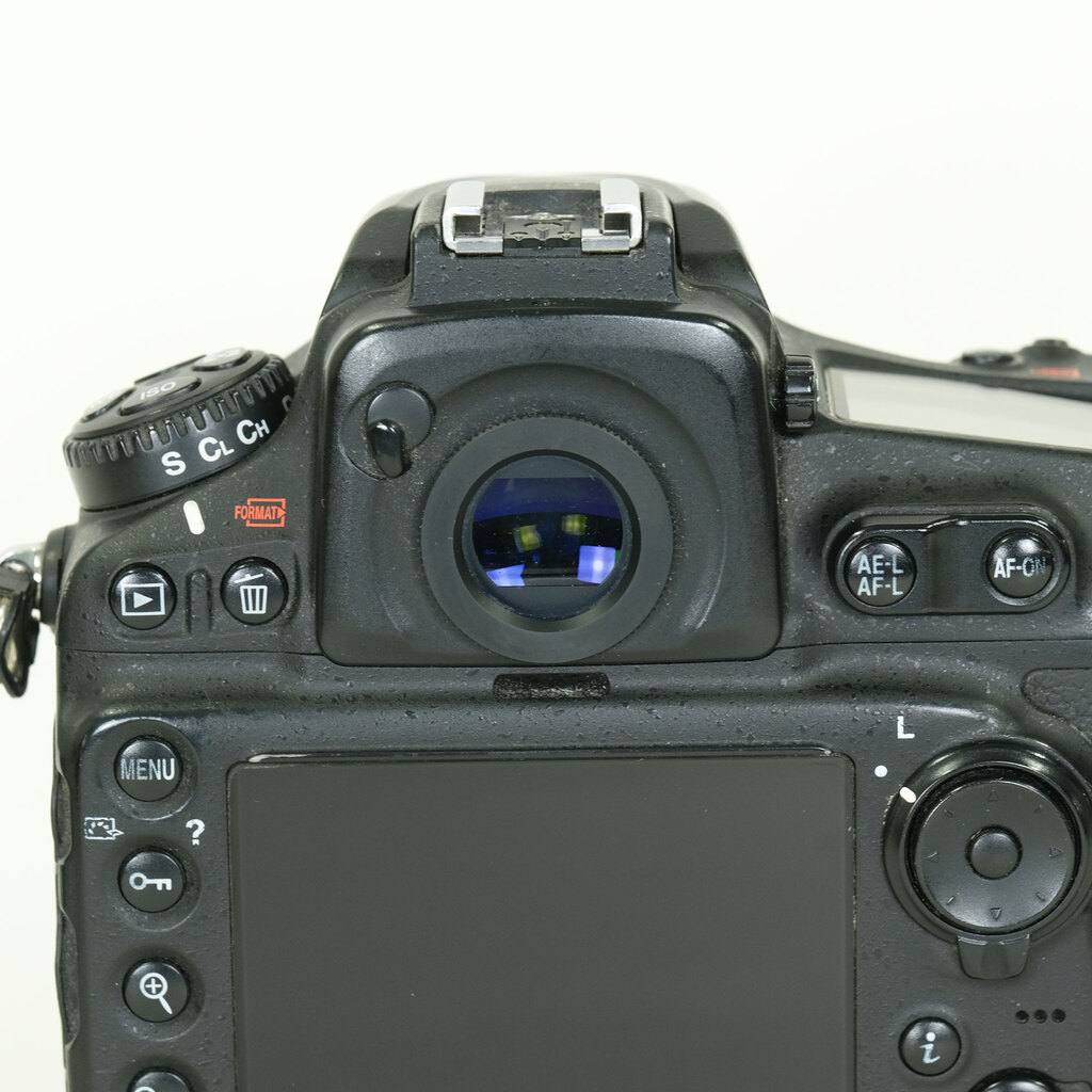 Nikon D810
