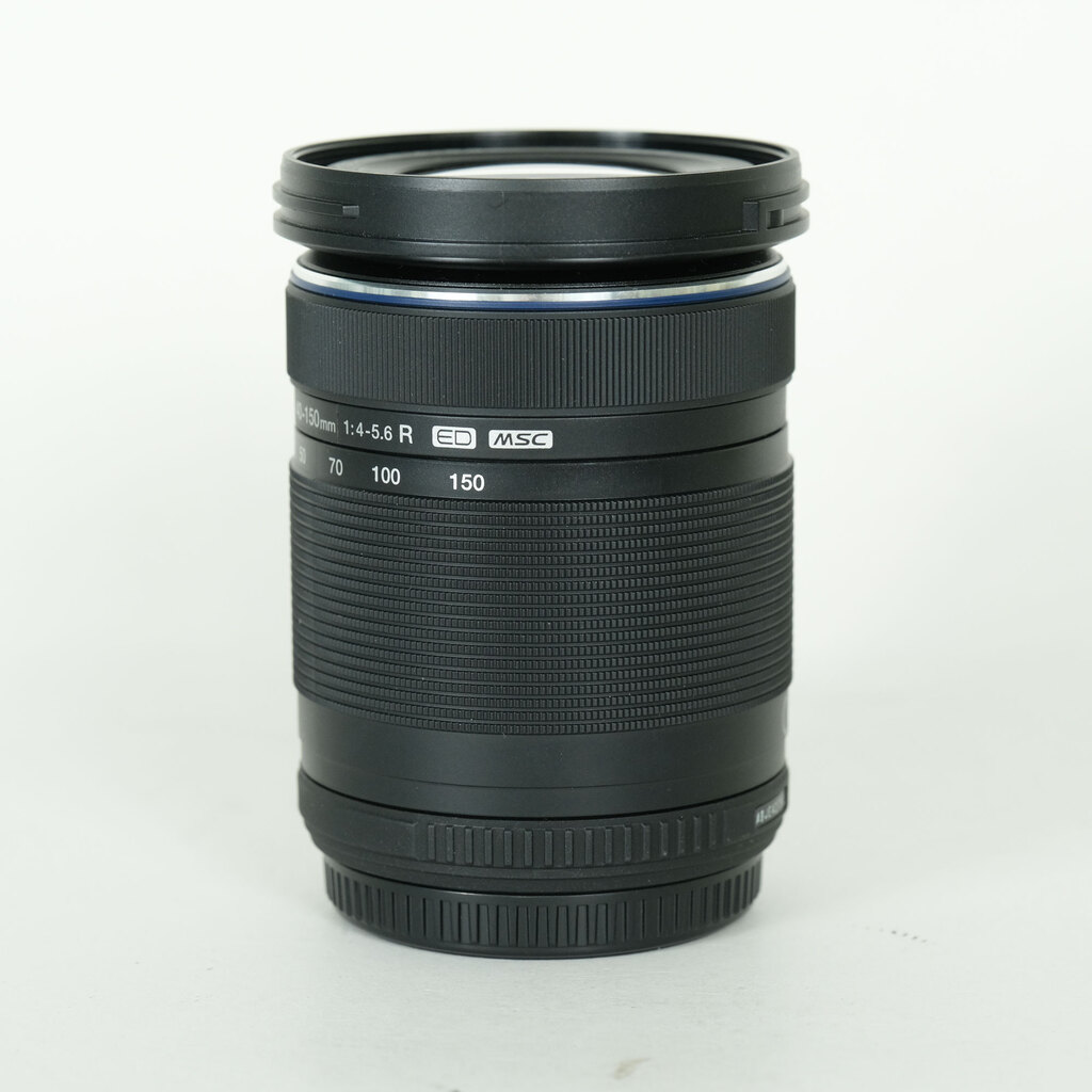 OLYMPUS M.ZUIKO DIGITAL ED 40-150mm F4.0-5.6 R [�u���b�N]