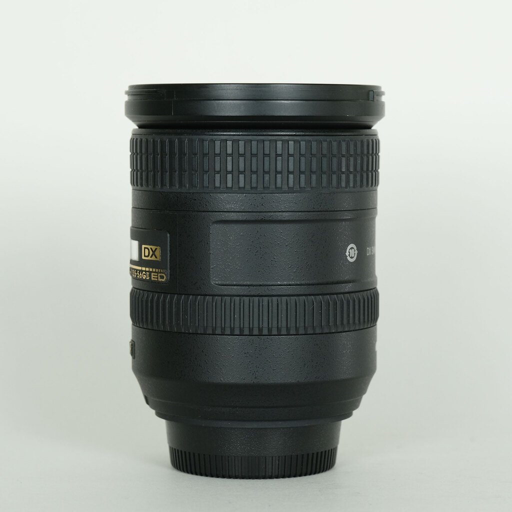 Nikon AF-S DX NIKKOR 18-200mm F3.5-5.6G ED VR II Nikon AF-S DX NIKKOR 18-200mm F3.5-5.6G ED VR II