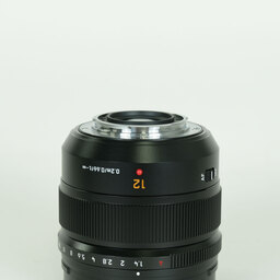 Panasonic LEICA DG SUMMILUX 12mm / F1.4 ASPH.