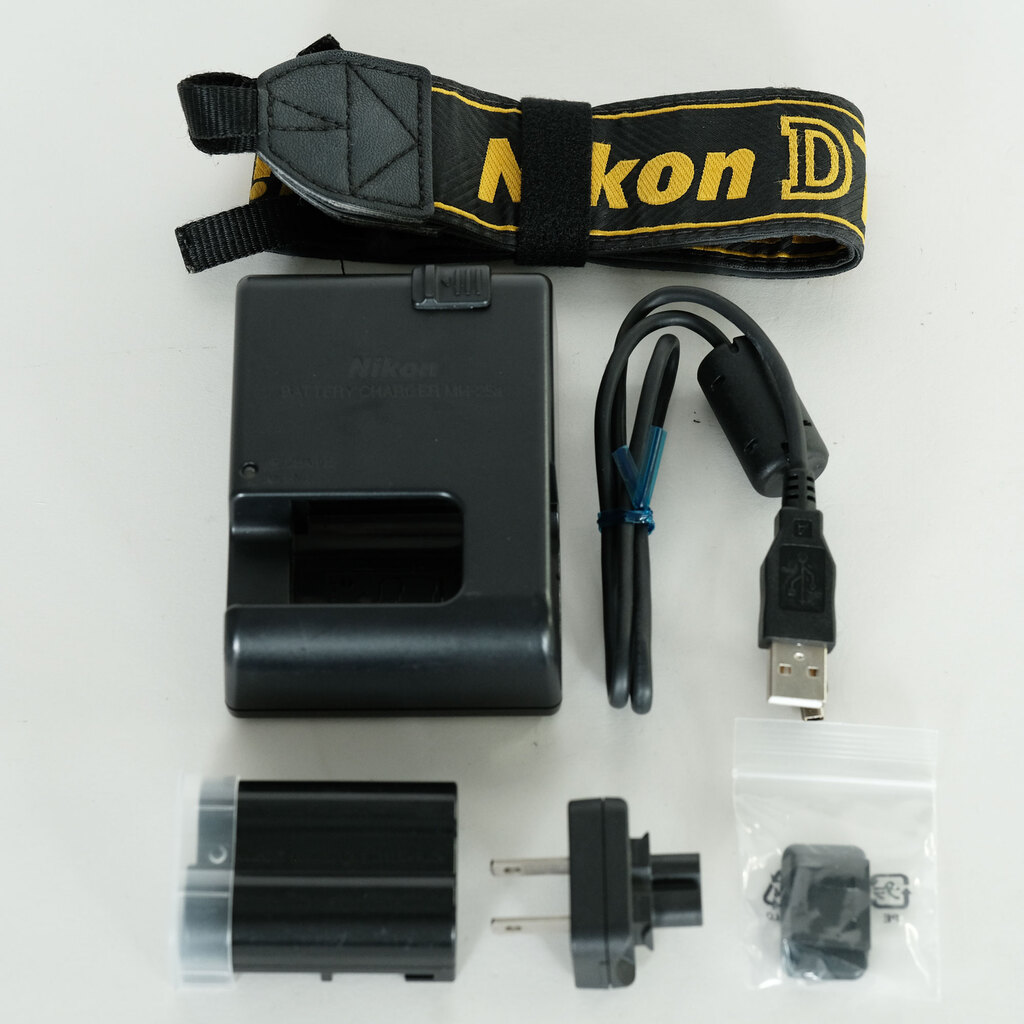 【ジャンク品】Nikon D750 Nikon SLR D 7500 18-140 VR - Initiative