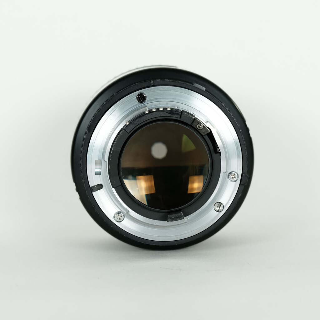 Nikon Ai AF Nikkor 85mm f/1.8D