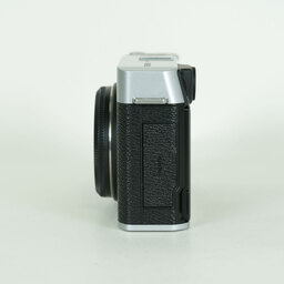 FUJIFILM X-E4 FUJIFILM X-E4