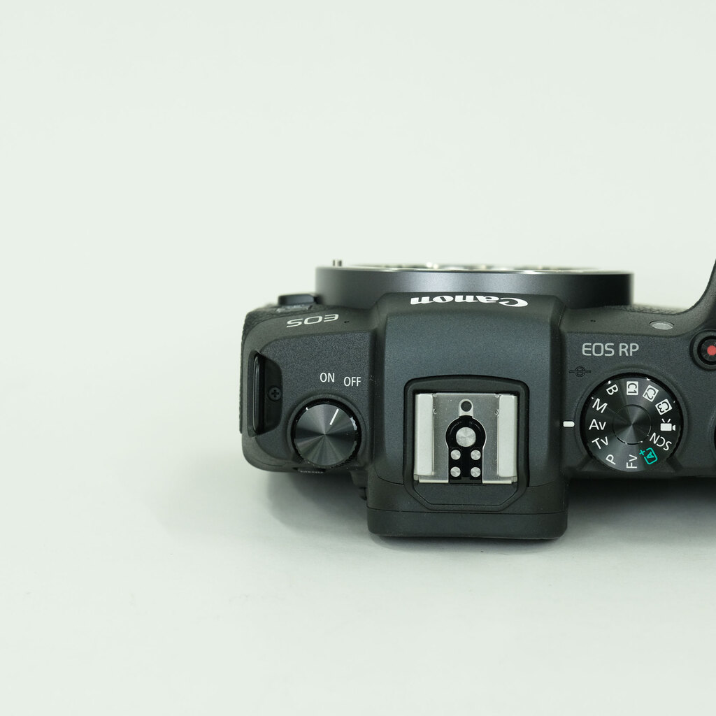 Canon EOS RP Canon EOS RP
