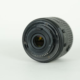 Nikon AF-S DX NIKKOR 18-55mm f3.5-5.6G VR II
