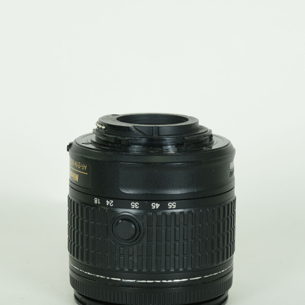 Nikon AF-P DX NIKKOR 18-55mm F3.5-5.6G VR Nikon AF-P DX NIKKOR 18-55mm F3.5-5.6G VR