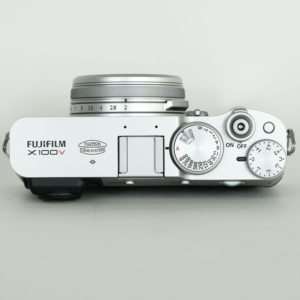 FUJIFILM X100V シルバー