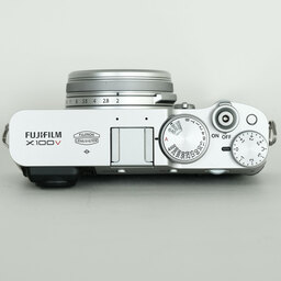 FUJIFILM X100V シルバー