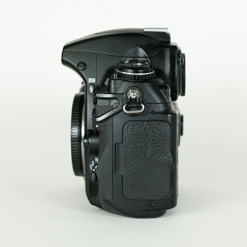 Nikon D700 ボディ