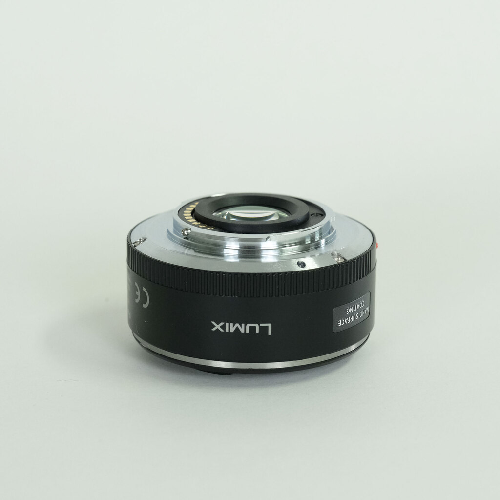 Panasonic LUMIX G X VARIO PZ 14-42mm / F3.5-5.6 ASPH. / POWER O.I.S. Panasonic LUMIX G X VARIO PZ 14-42mm / F3.5-5.6 ASPH. / POWER O.I.S.