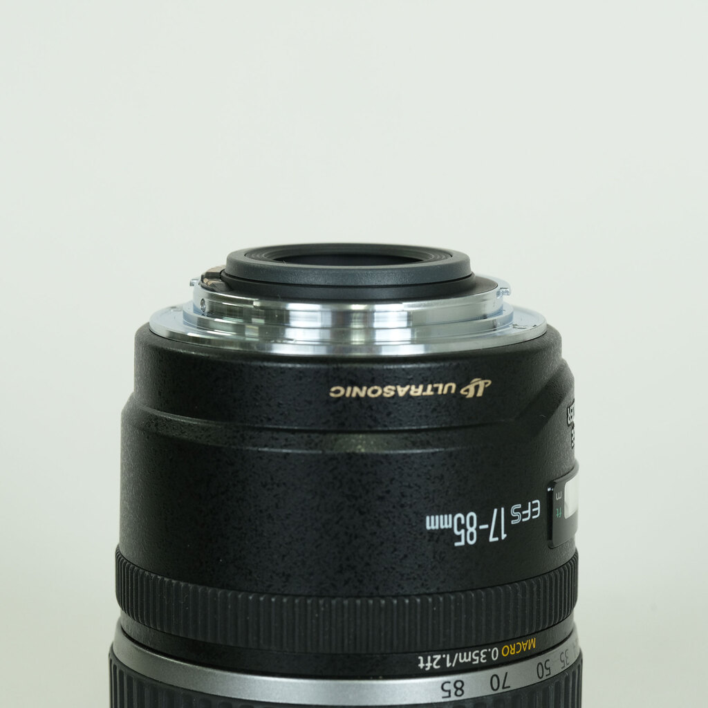 Canon EF-S17-85mm F4-5.6 IS USM Canon EF-S17-85mm F4-5.6 IS USM