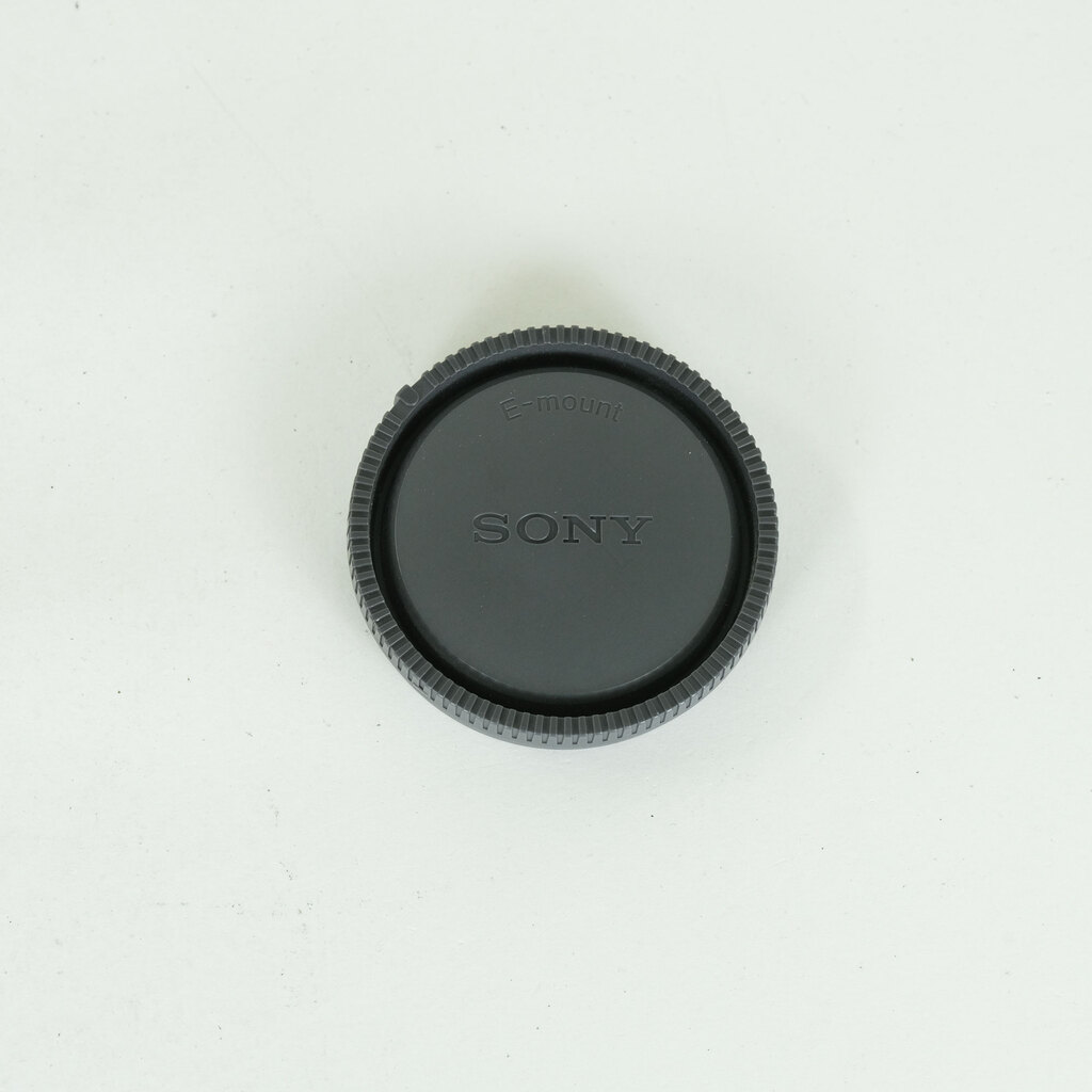 SONY FE 135mm F1.8 GM SEL135F18GM