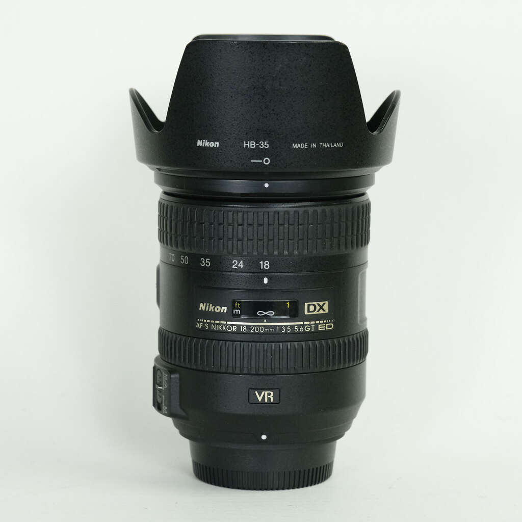 Nikon AF-S DX NIKKOR 18-200mm F3.5-5.6G ED VR II