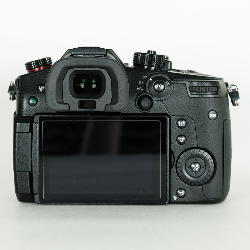 Panasonic LUMIX DC-GH5M2