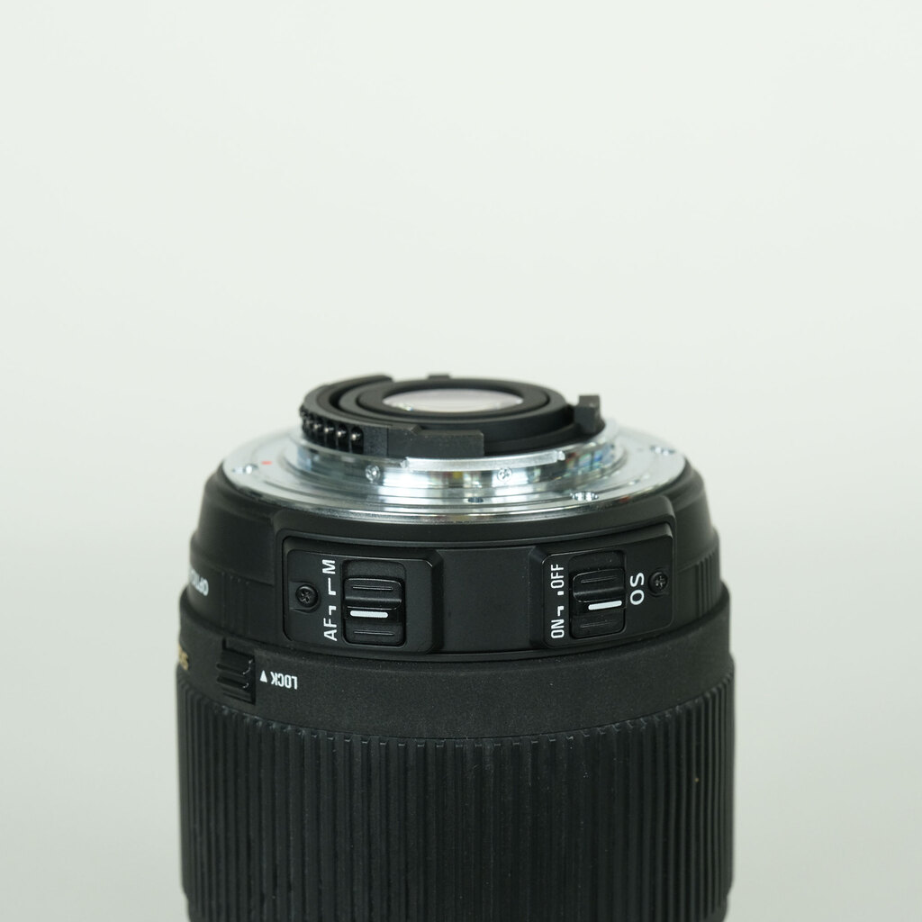 SIGMA 18-250mm F3.5-6.3 DC OS HSM [ニコンF用]