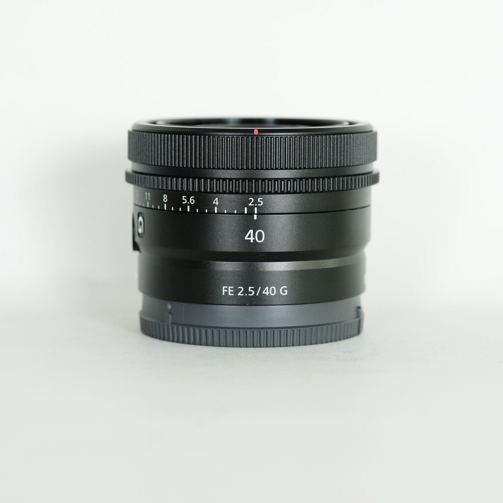 SONY FE 40mm F2.5 G SEL40F25G SONY FE 40mm F2.5 G SEL40F25G