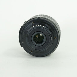 Nikon AF-S DX NIKKOR 18-55mm f3.5-5.6G VR II