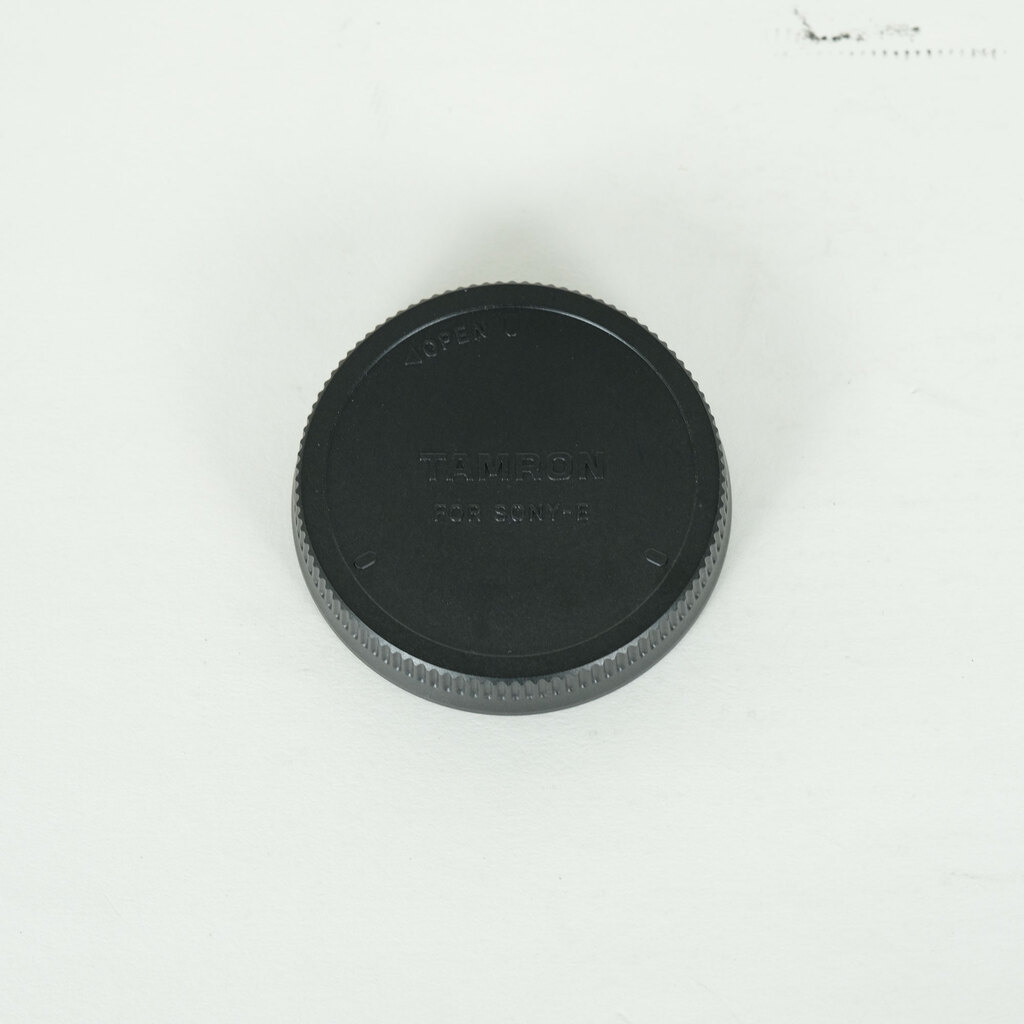 TAMRON 70-180mm F/2.8 Di III VXD (Model A056) [ ソニーE用 ]