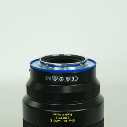 Carl Zeiss Otus ML 1.4/50 ソニーE