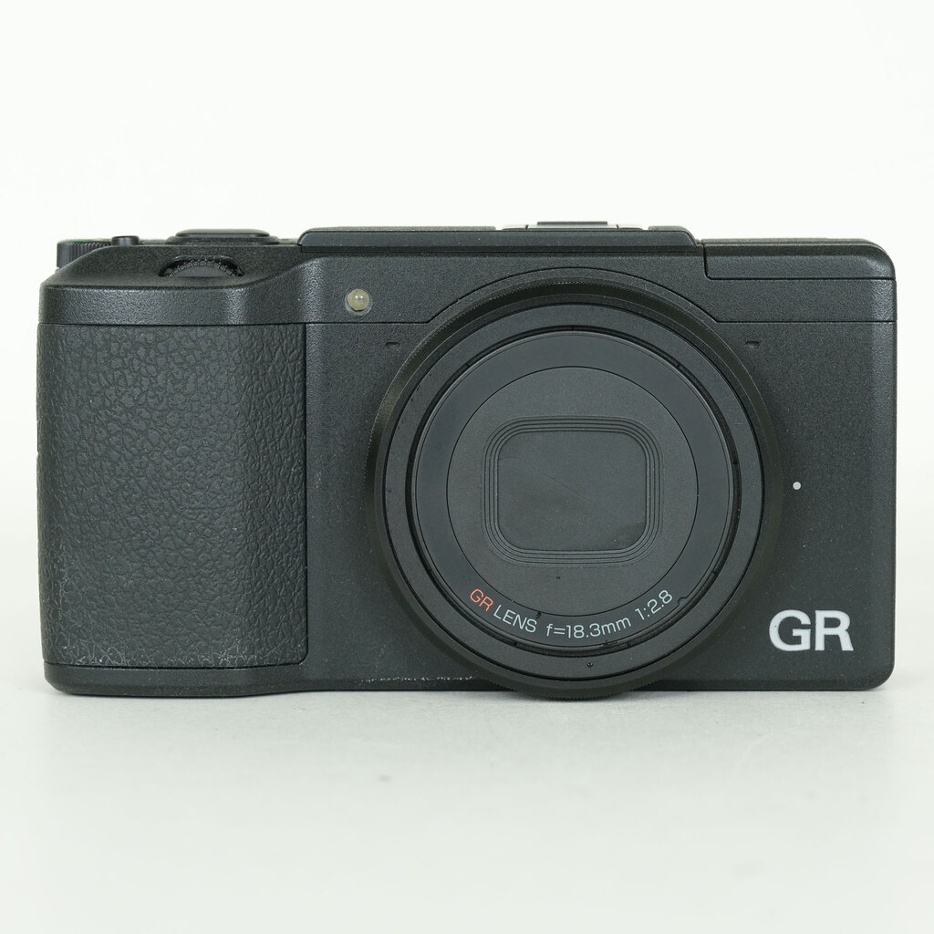 RICOH GR II