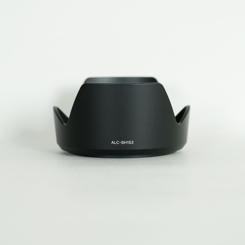 SONY E 18-135mm F3.5-5.6 OSS SEL18135