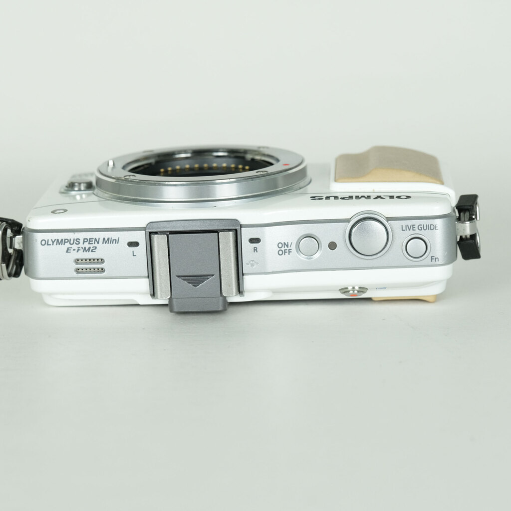デジタルカメラ OLYMPUS PEN mini E-PM2 OLYMPUS PEN mini E-PM2 ボディ ホワイトの出品 | ONE SCENE（ワンシーン）