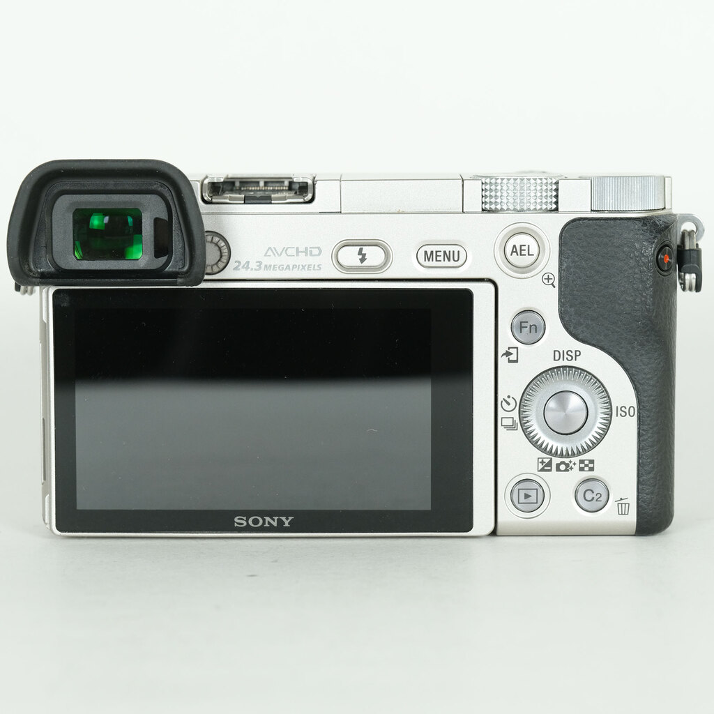 SONY α6000(ILCE-6000) SONY α6000(ILCE-6000)