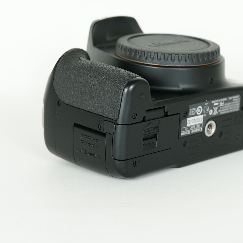 Canon EOS Kiss X2 ボディ