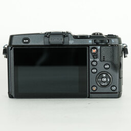 OLYMPUS PEN E-P5 ボディ ブラック