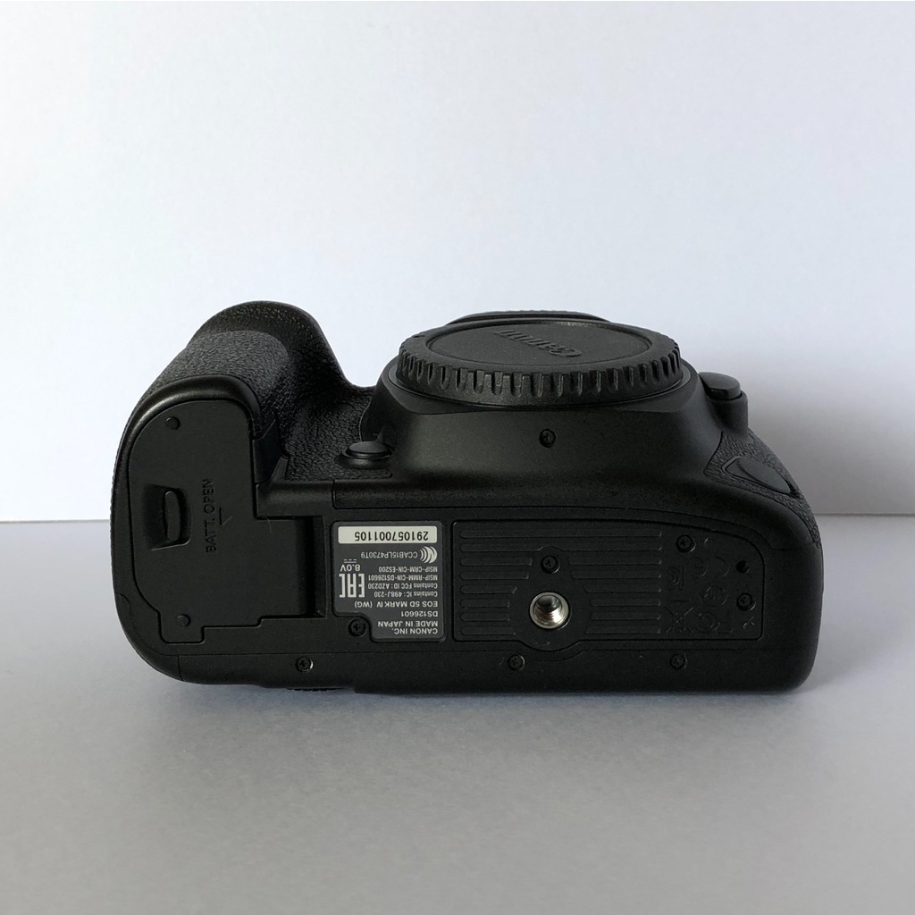 Canon EOS 5D Mark IV