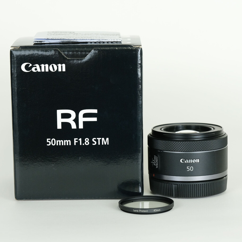 Canon RF50mm F1.8 STM