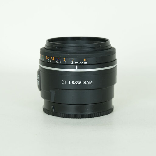 SONY DT 35mm F1.8 SAM SAL35F18