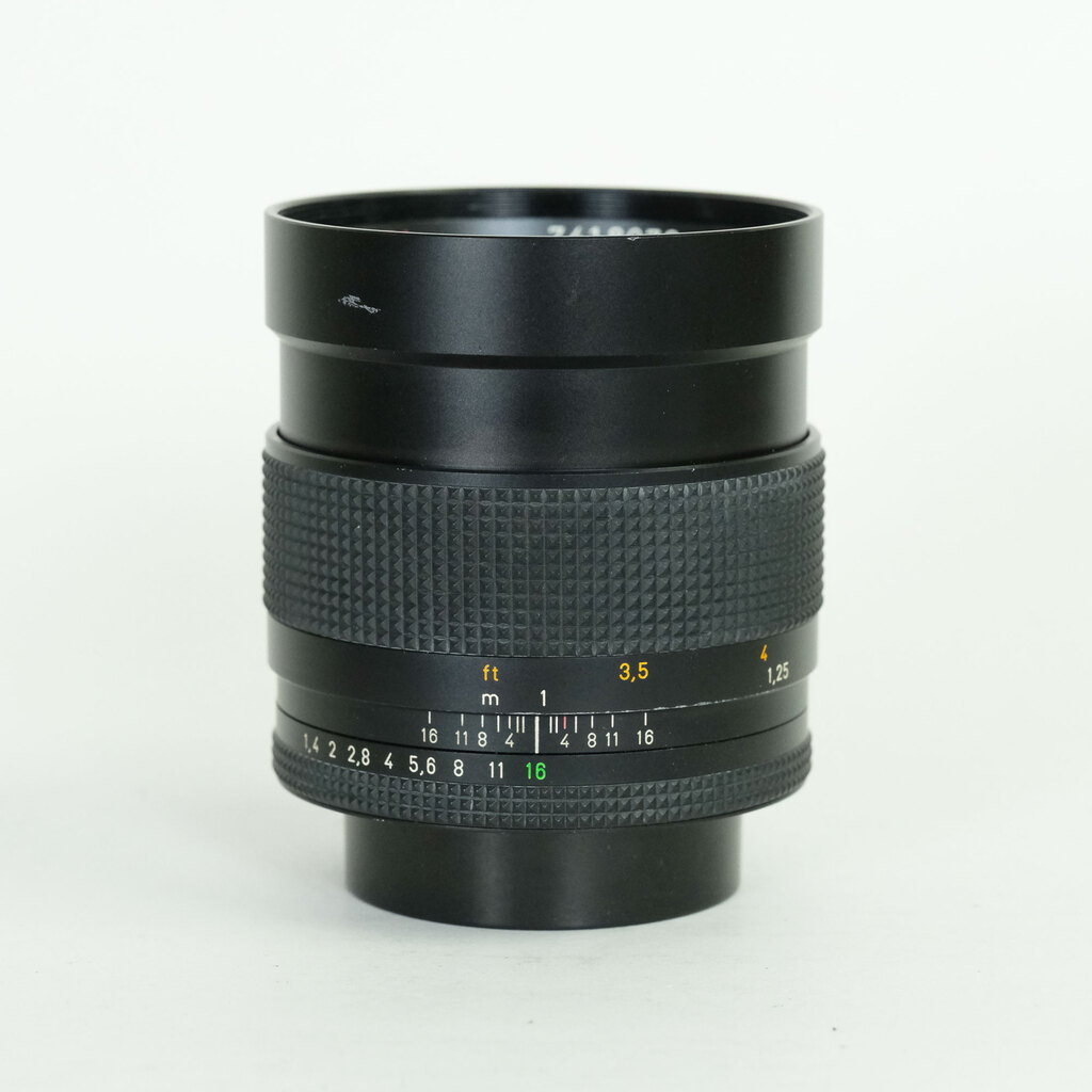 Carl Zeiss Planar T* 85mm F1.4