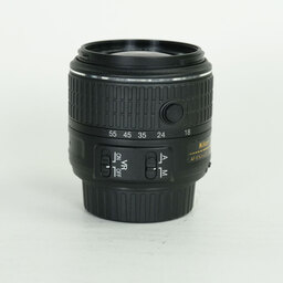 Nikon AF-S DX NIKKOR 18-55mm f3.5-5.6G VR II Nikon AF-S DX NIKKOR 18-55mm f3.5-5.6G VR II